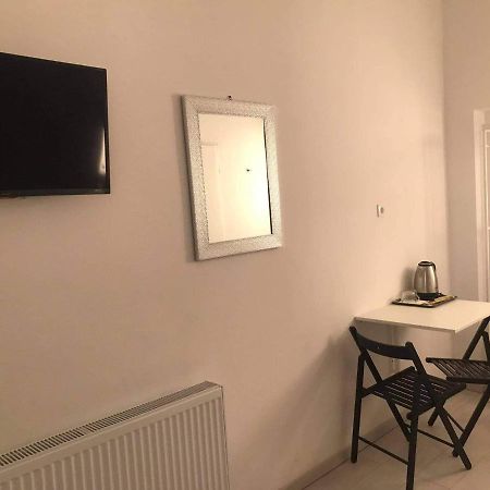 Y Panzio Bed & Breakfast Balatonlelle Luaran gambar