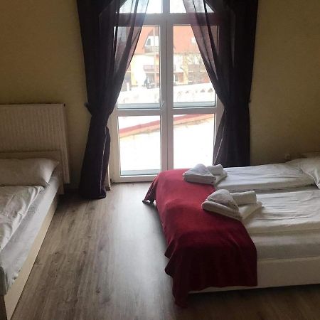 Y Panzio Bed & Breakfast Balatonlelle Luaran gambar